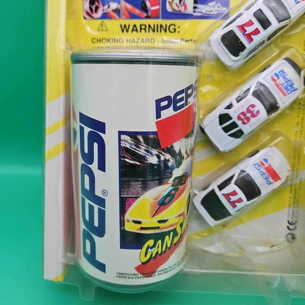 Special Edition Pepsi Can Shooter Die Cast Metal Golden‎ Wheel NOS